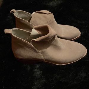 Nine West booties
